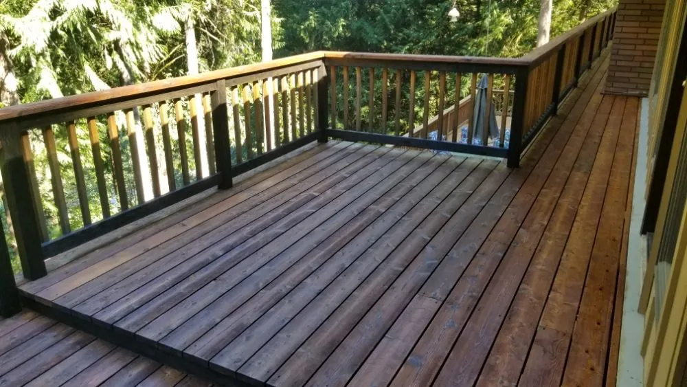 Cedar deck refinished with penetrating oil stain by Travis Sheets Painting in the Rogue Valley, Oregon